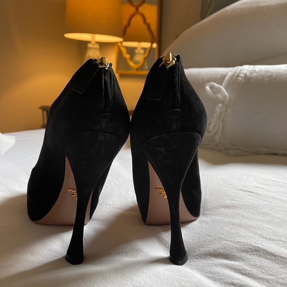 Prada booties - Picture 4 of 4